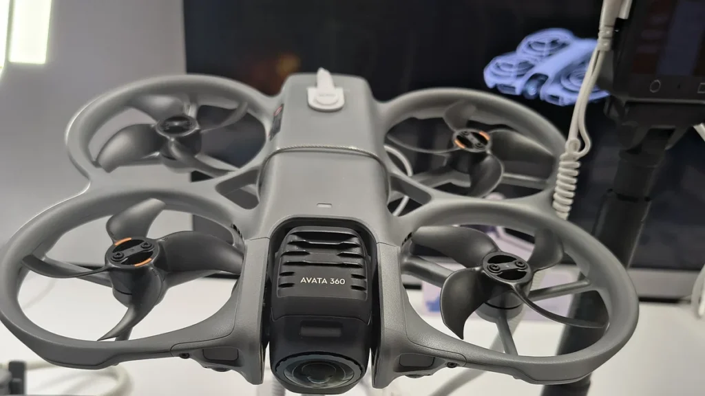 DJI Avata 360 esposto in negozio
